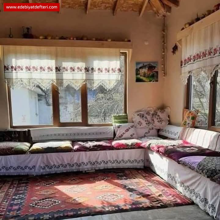 AYNI EVDE HEP BERABER YAARDIK