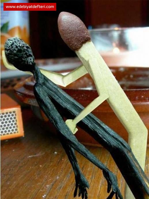 TAKINTI / HERKES SENİ GERÇEK SANIYOR LELİA