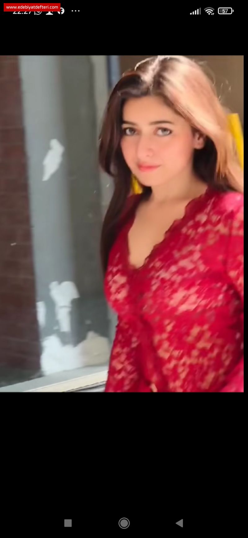 DİVANE GÖNLÜME YILDIRIM DÜŞTÜ.