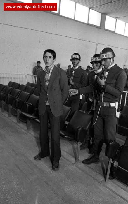 Baharın Koparılmış Dalı