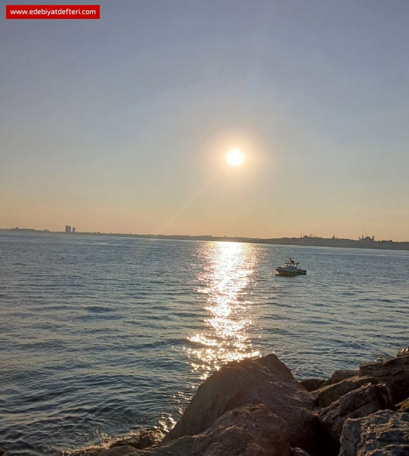 Antolojiden Kalan Bir SesL