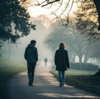 Sessizce �ekip gidenler